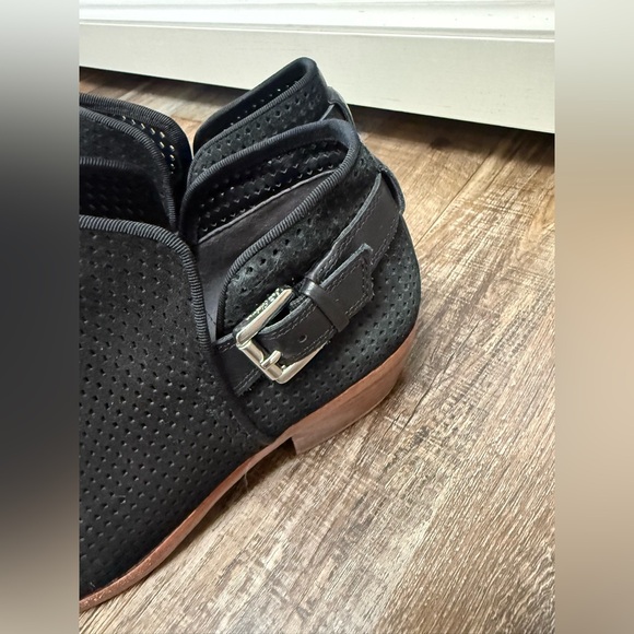 Sam Edelman booties - Picture 4 of 7